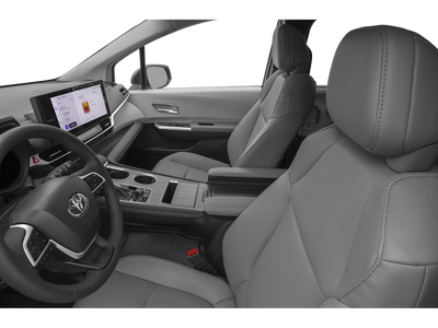 2025 Toyota SIENNA XLE XLE