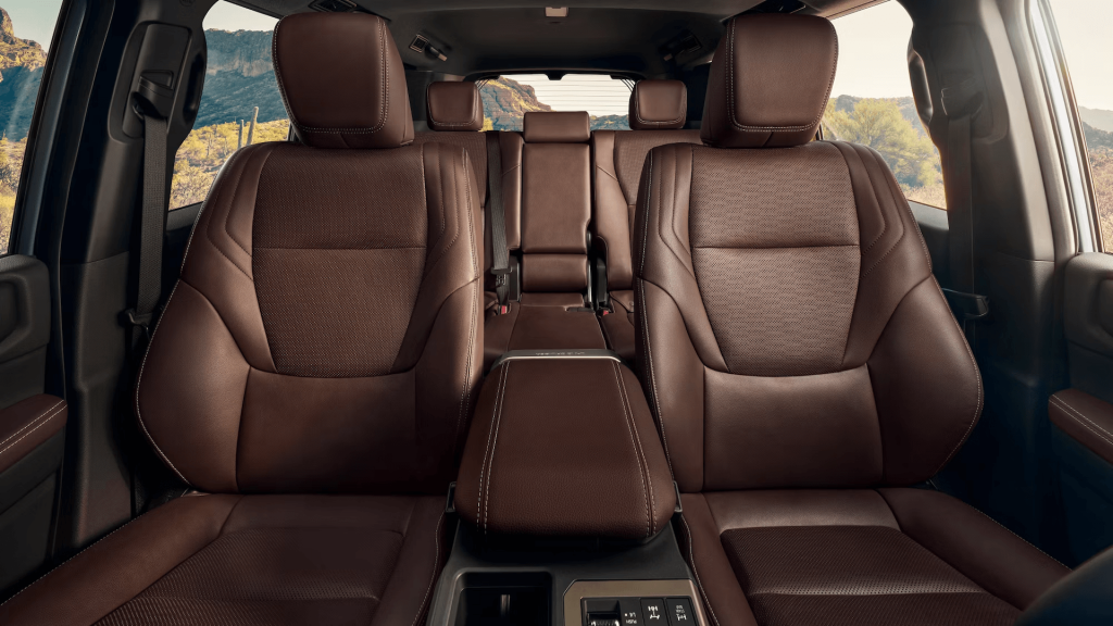 2025 Toyota Land Cruiser 