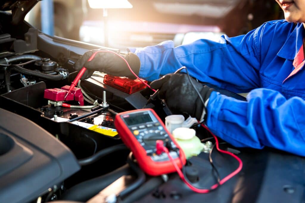Signs of a failing car battery