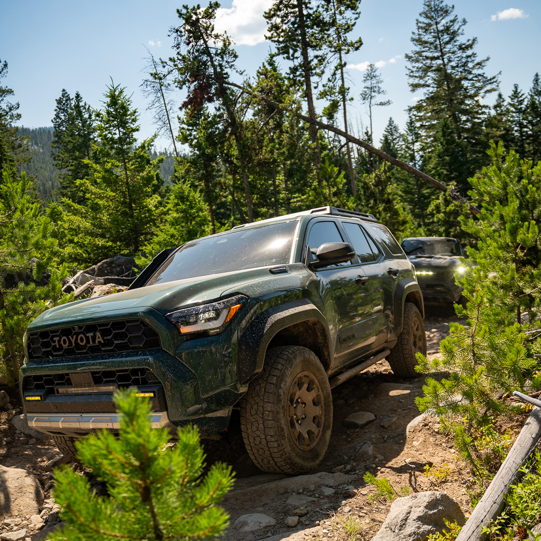 Toyota 4Runner off-roading