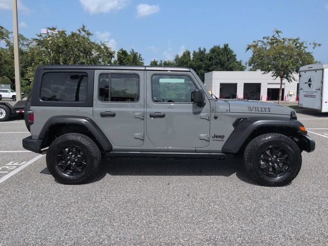 2022 Jeep Wrangler Unlimited Willys