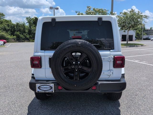 2020 Jeep Wrangler Unlimited Sahara Altitude
