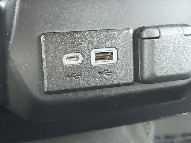 2021 Chevrolet Silverado Custom