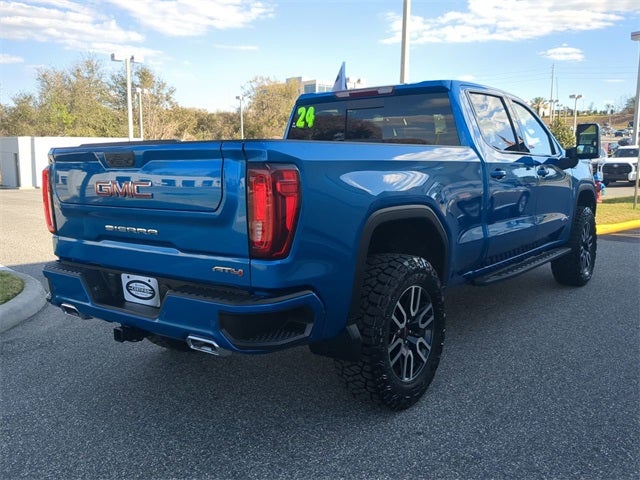2024 GMC Sierra AT4