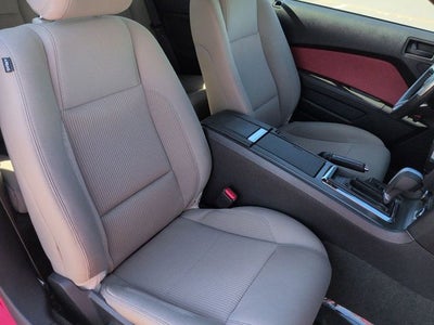 2014 Ford Mustang V6