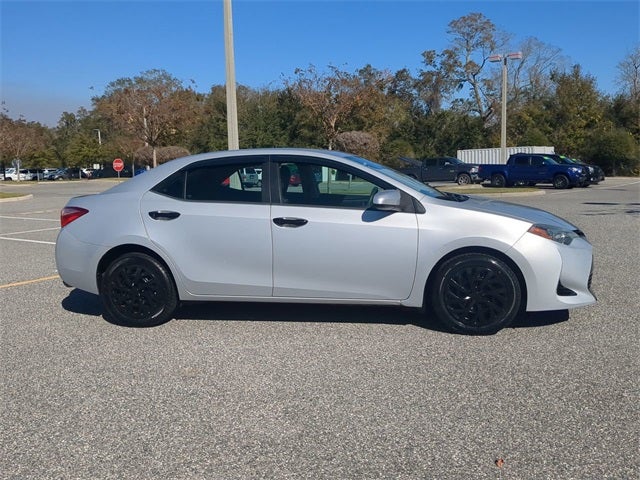 2018 Toyota COROLLA LE