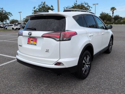 2017 Toyota RAV4 LE