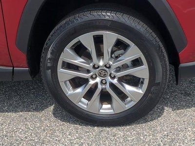2023 Toyota RAV4 XLE Premium