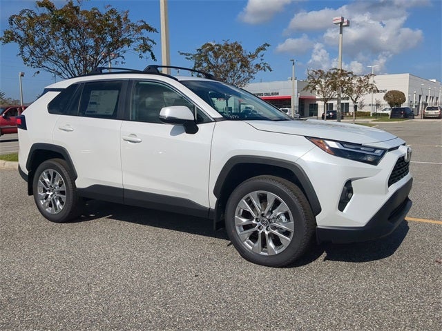 2025 Toyota RAV4 XLE Premium