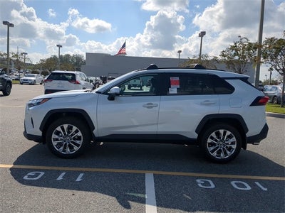 2025 Toyota RAV4 XLE Premium