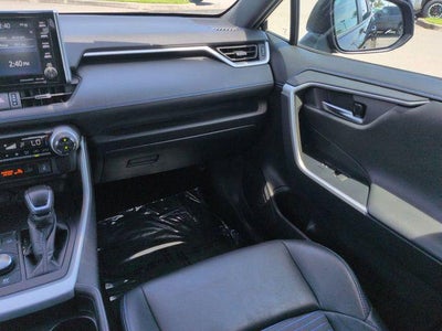 2021 Toyota RAV4 HYBRID XSE