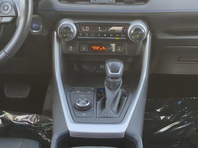 2019 Toyota RAV4 HYBRID XSE