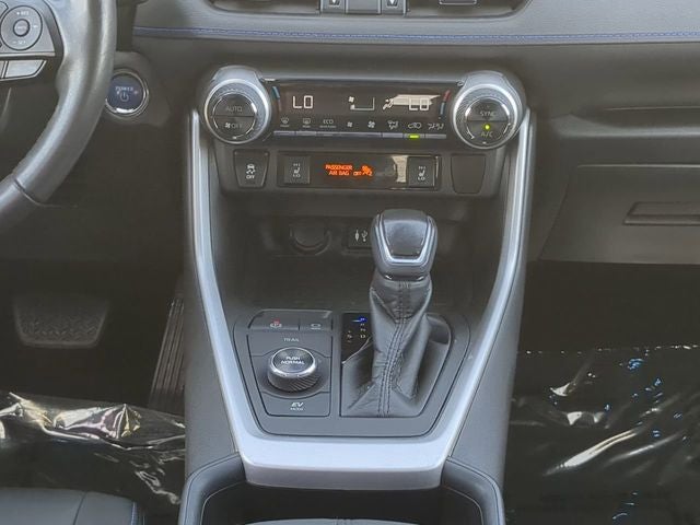 2019 Toyota RAV4 HYBRID XSE