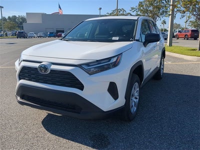 2025 Toyota RAV4 LE