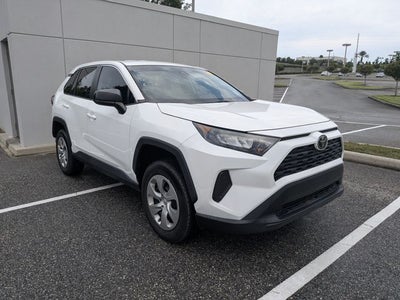 2022 Toyota RAV4 LE