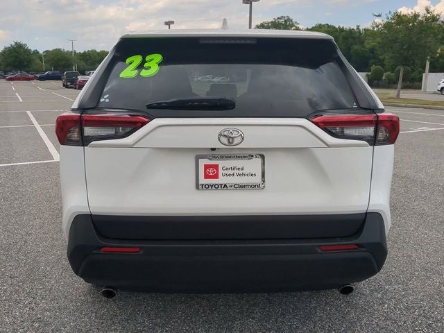 2023 Toyota RAV4 LE