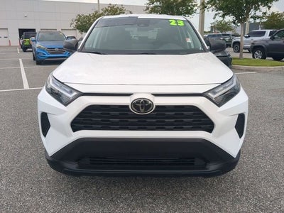 2023 Toyota RAV4 LE