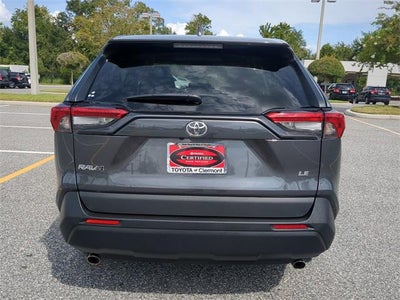 2022 Toyota RAV4 LE