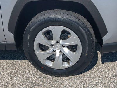 2023 Toyota RAV4 LE