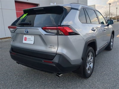 2024 Toyota RAV4 HYBRID XLE