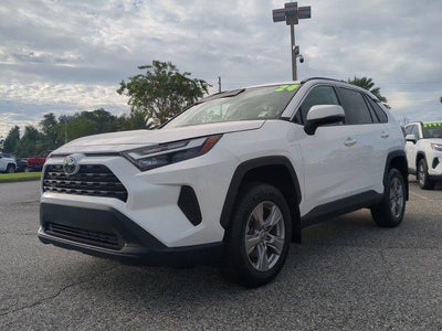 2024 Toyota RAV4 XLE
