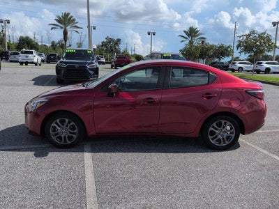 2019 Toyota Yaris LE