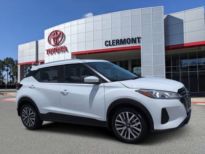 2023 Nissan Kicks SV