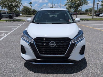 2023 Nissan Kicks SV