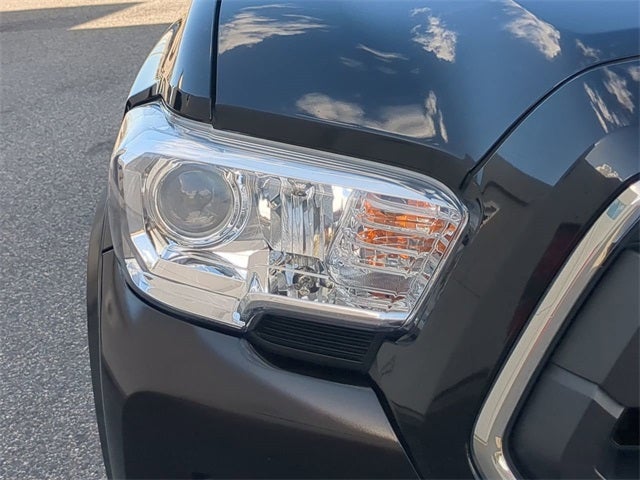 2022 Toyota TACOMA SR5 SR5 V6