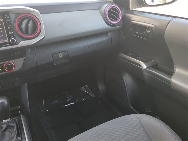 2022 Toyota TACOMA SR5 SR5 V6