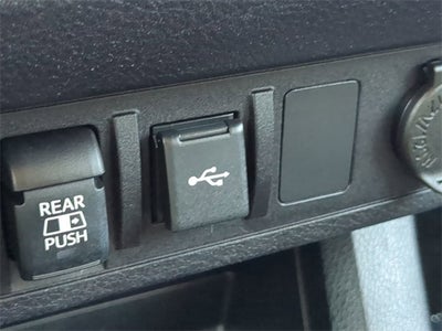 2022 Toyota TACOMA SR5 SR5 V6