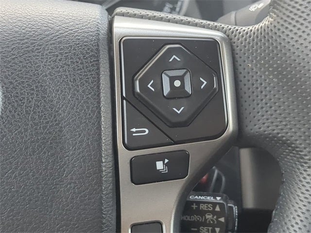 2022 Toyota TACOMA SR5 SR5 V6