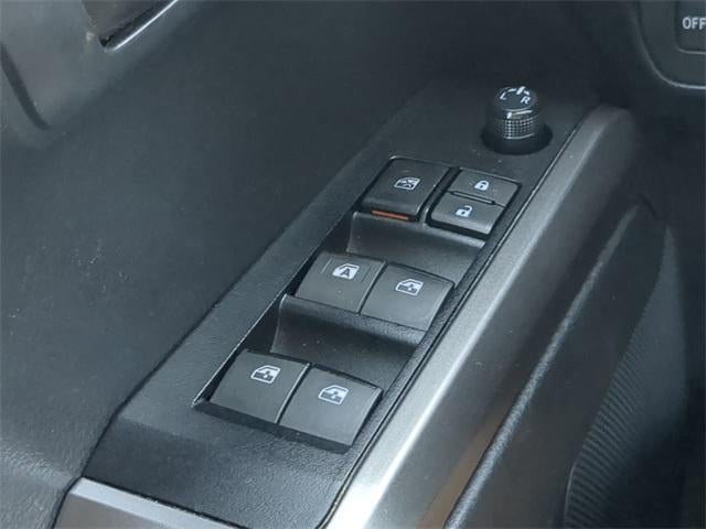 2022 Toyota TACOMA SR5 SR5 V6