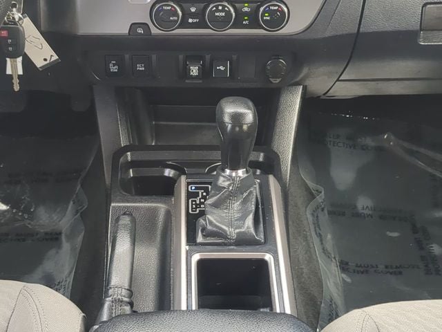 2022 Toyota TACOMA SR5 SR5 V6