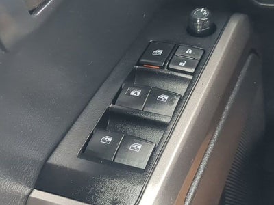 2022 Toyota TACOMA SR5 SR5 V6