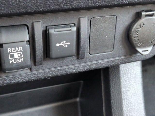 2022 Toyota TACOMA SR5 SR5 V6