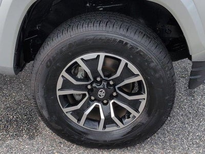 2023 Toyota Tacoma TRD Sport V6