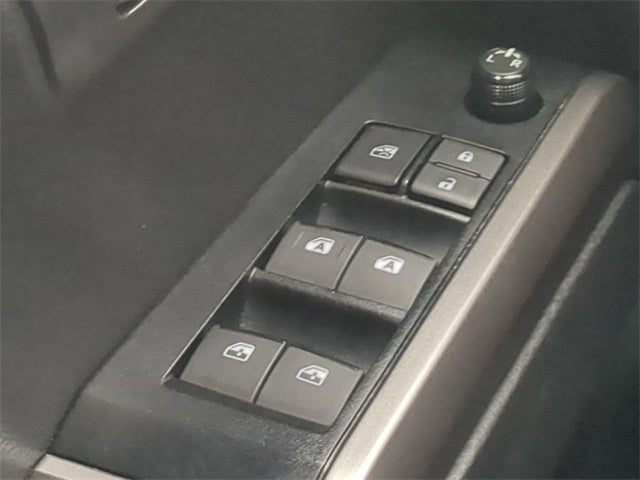 2023 Toyota TACOMA SR5 SR5 V6