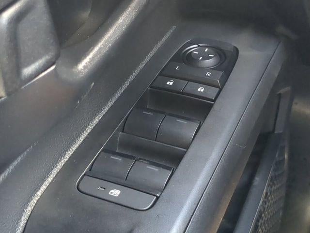 2024 Toyota TACOMA SR5 SR5