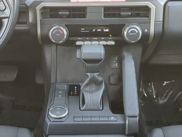 2024 Toyota TACOMA SR5 SR5
