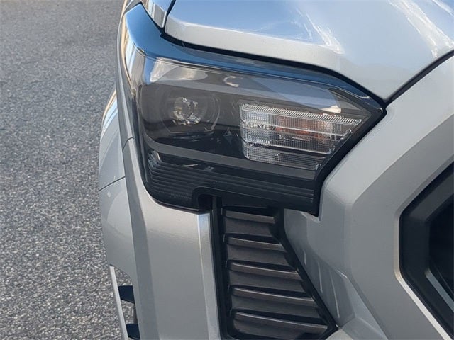 2024 Toyota TACOMA SR5 SR5