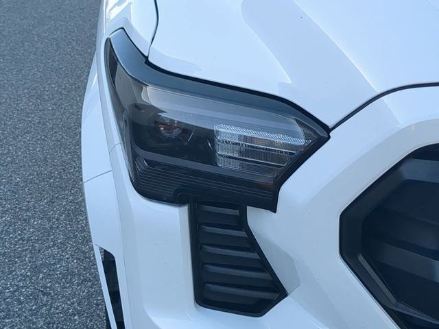 2024 Toyota TACOMA SR5 SR5