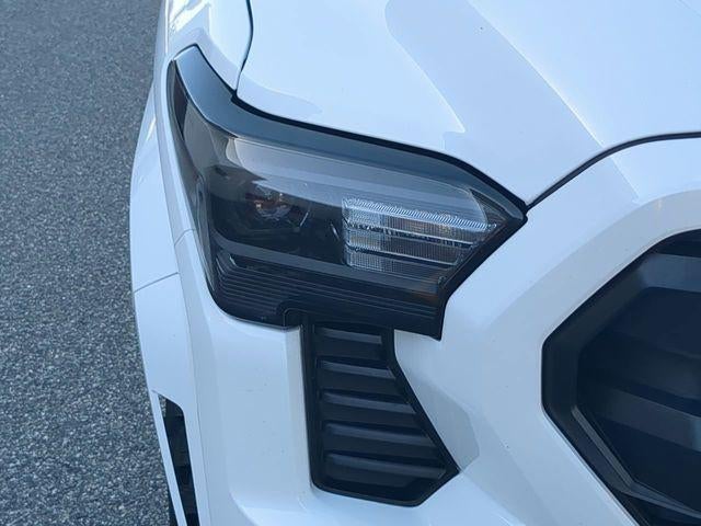 2024 Toyota TACOMA SR5 SR5