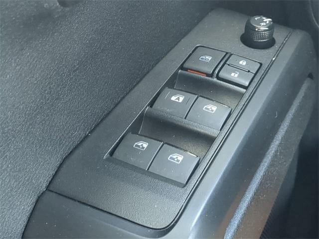 2022 Toyota TACOMA SR SR