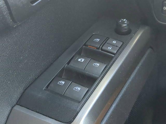 2022 Toyota TACOMA SR5 SR5 V6