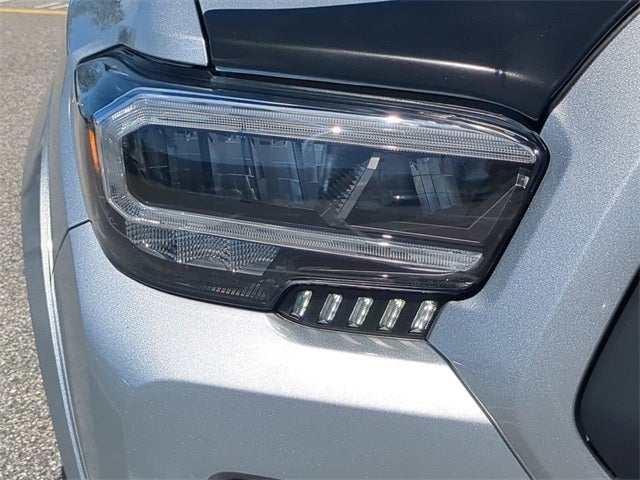 2023 Toyota TACOMA 4WD DCAB TRD Sport V6