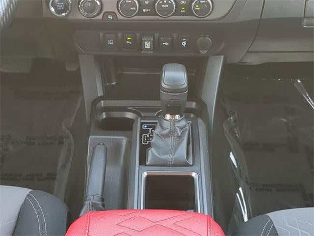 2023 Toyota TACOMA 4WD DCAB TRD Sport V6