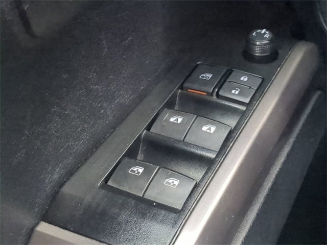 2023 Toyota TACOMA SR5 SR5 V6