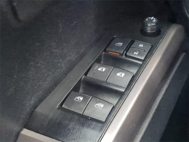 2023 Toyota TACOMA SR5 SR5 V6