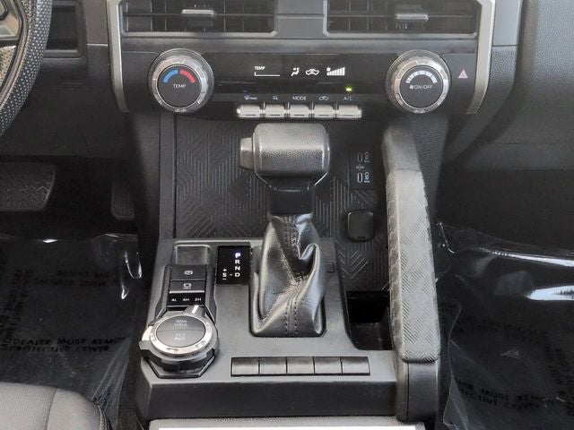 2024 Toyota TACOMA SR5 SR5
